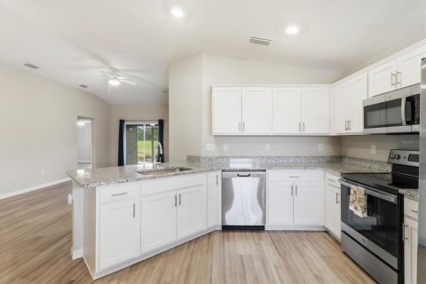 Casa en venta en Floral City, Florida, 3 dormitorios, 127.09 m2 № 2384412 - foto 8