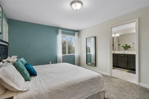 Townhouse in Davenport, Florida 5 bedrooms, 192.49 sq.m. № 1778058 - photo 17