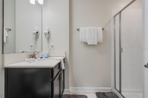 Townhouse in Davenport, Florida 5 bedrooms, 192.49 sq.m. № 1778058 - photo 24