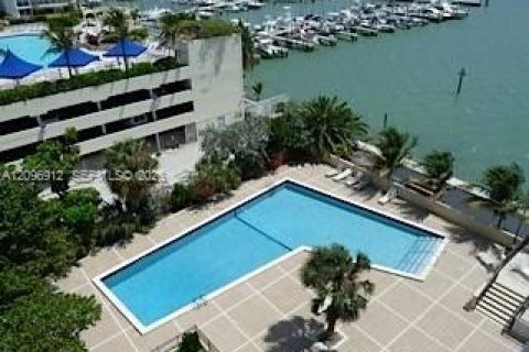 Copropriété à louer à North Bay Village, Floride: 1 chambre, 68.28 m2 № 2390726 - photo 15