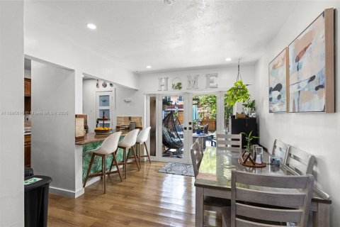 Adosado en venta en Miami Gardens, Florida, 3 dormitorios, 120.03 m2 № 1893248 - foto 6