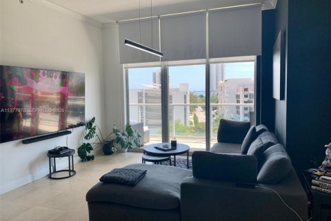 Condominio en venta en Miami, Florida, 2 dormitorios, 101.08 m2 № 2043963 - foto 7