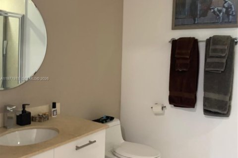 Condominio en venta en Miami, Florida, 2 dormitorios, 101.08 m2 № 2043963 - foto 13