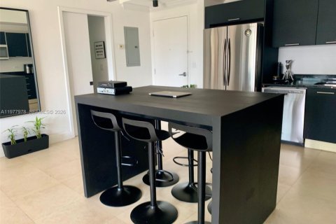 Condominio en venta en Miami, Florida, 2 dormitorios, 101.08 m2 № 2043963 - foto 9