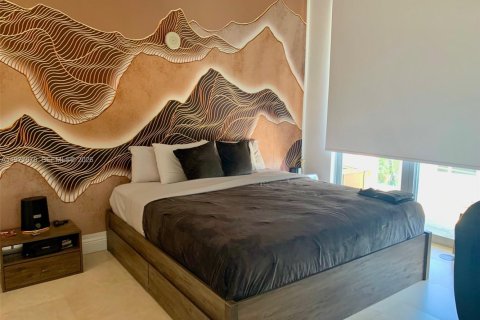 Condominio en venta en Miami, Florida, 2 dormitorios, 101.08 m2 № 2043963 - foto 11