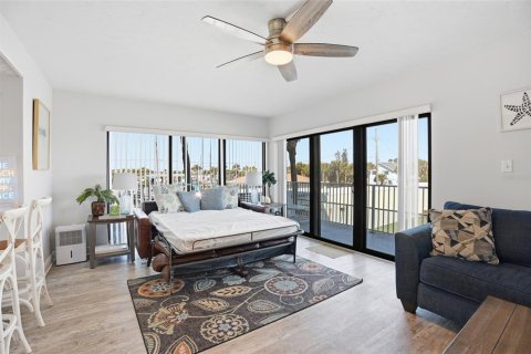 Condominio en venta en New Smyrna Beach, Florida, 1 dormitorio, 79.9 m2 № 2098688 - foto 14