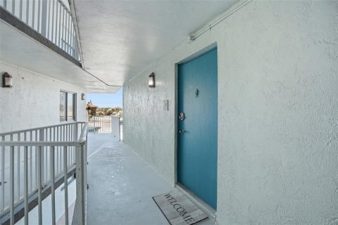 Condominio en venta en New Smyrna Beach, Florida, 1 dormitorio, 79.9 m2 № 2098688 - foto 4