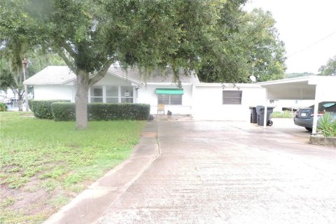 House in Babson Park, Florida 2 bedrooms, 133.59 sq.m. № 2319043