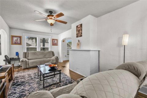 Casa en venta en Saint Petersburg, Florida, 3 dormitorios, 145.3 m2 № 2203911 - foto 8