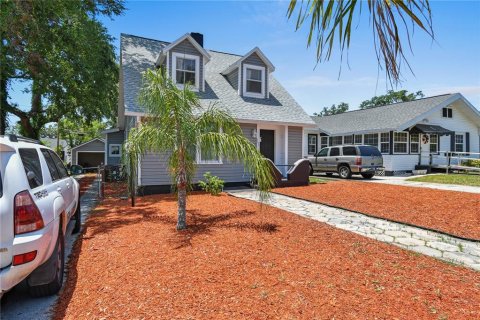 Casa en Saint Petersburg, Florida 3 dormitorios, 145.3 m2 № 2203911