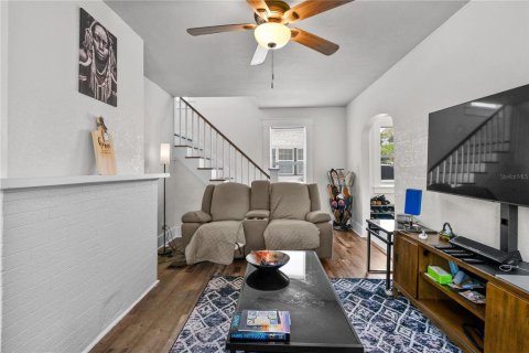 Casa en venta en Saint Petersburg, Florida, 3 dormitorios, 145.3 m2 № 2203911 - foto 10