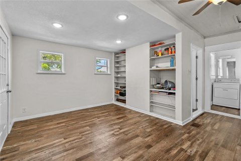 Casa en venta en Saint Petersburg, Florida, 3 dormitorios, 145.3 m2 № 2203911 - foto 27