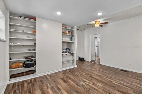 Casa en venta en Saint Petersburg, Florida, 3 dormitorios, 145.3 m2 № 2203911 - foto 28