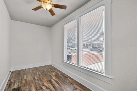 Casa en venta en Saint Petersburg, Florida, 3 dormitorios, 145.3 m2 № 2203911 - foto 14