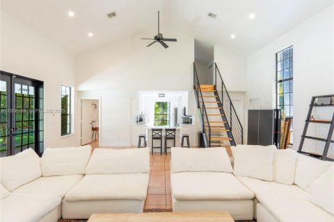 Casa en venta en Plantation, Florida, 4 dormitorios, 412.49 m2 № 1986803 - foto 14