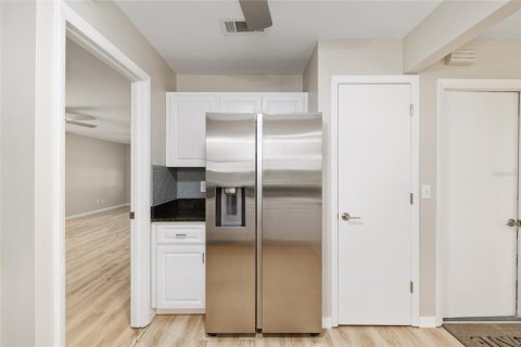 Villa ou maison à vendre à Ocala, Floride: 2 chambres, 130.9 m2 № 1719369 - photo 16