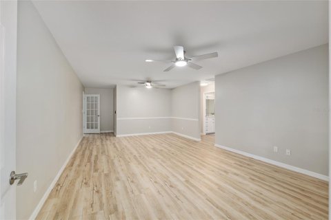 Villa ou maison à vendre à Ocala, Floride: 2 chambres, 130.9 m2 № 1719369 - photo 6