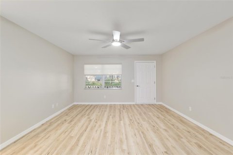 Villa ou maison à vendre à Ocala, Floride: 2 chambres, 130.9 m2 № 1719369 - photo 8