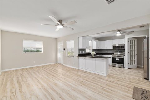 Villa ou maison à vendre à Ocala, Floride: 2 chambres, 130.9 m2 № 1719369 - photo 19