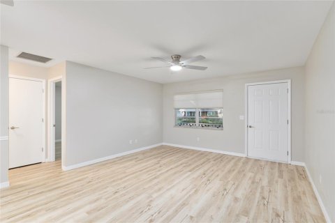 Villa ou maison à vendre à Ocala, Floride: 2 chambres, 130.9 m2 № 1719369 - photo 9