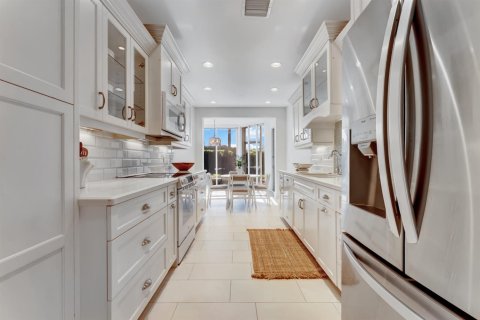 Condo in Jupiter, Florida, 3 bedrooms № 2417266 - photo 12