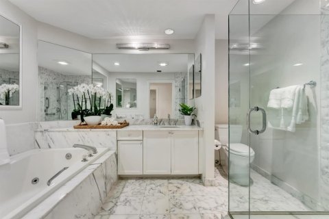 Condo in Jupiter, Florida, 3 bedrooms № 2417266 - photo 24