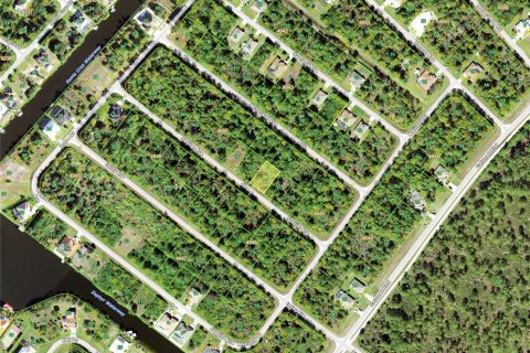 Terreno en venta en Port Charlotte, Florida № 1386343 - foto 2