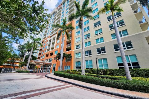 Condominio en venta en Miami, Florida, 1 dormitorio, 67.17 m2 № 1768905 - foto 23