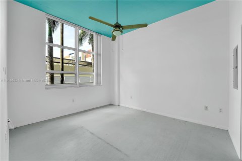 Condominio en venta en Miami, Florida, 1 dormitorio, 67.17 m2 № 1768905 - foto 9