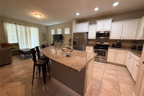 Villa ou maison à louer à Davenport, Floride: 5 chambres, 263.47 m2 № 2412685 - photo 10