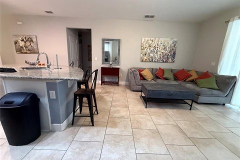 Villa ou maison à louer à Davenport, Floride: 5 chambres, 263.47 m2 № 2412685 - photo 15
