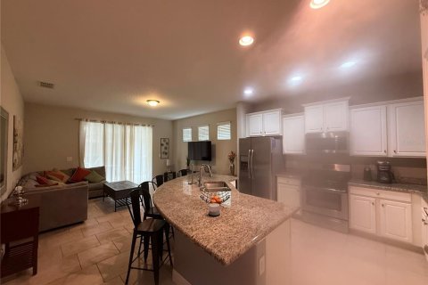 Villa ou maison à louer à Davenport, Floride: 5 chambres, 263.47 m2 № 2412685 - photo 7