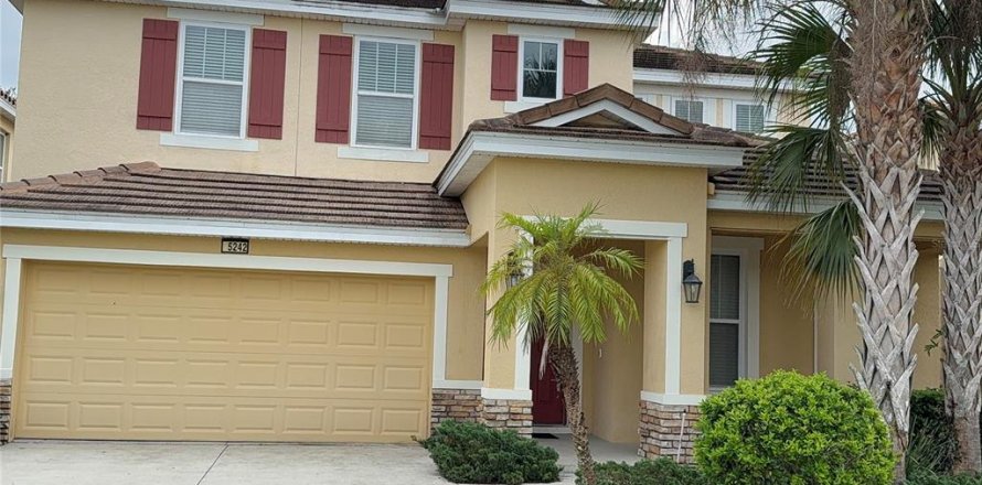 Villa ou maison à Davenport, Floride 5 chambres, 263.47 m2 № 2412685