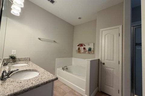 Villa ou maison à louer à Davenport, Floride: 5 chambres, 263.47 m2 № 2412685 - photo 19