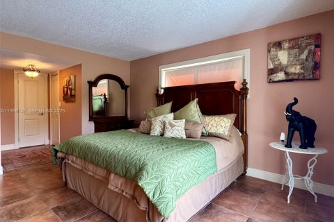 Condo in Fort Lauderdale, Florida, 2 bedrooms  № 2255150 - photo 12