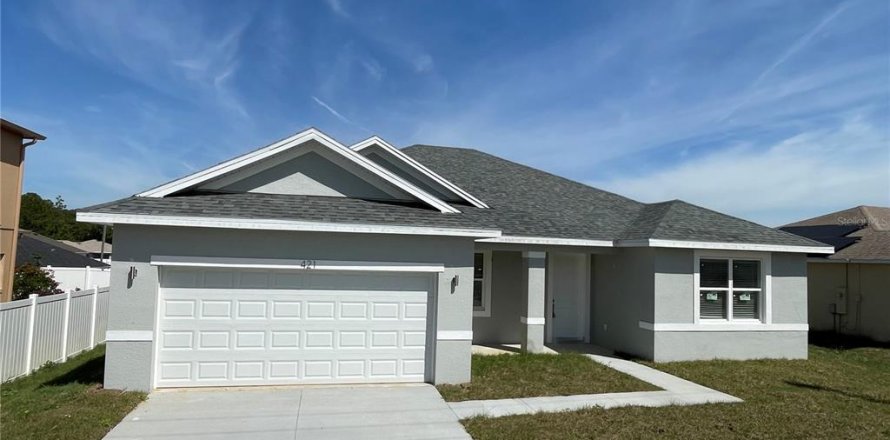 Villa ou maison à Poinciana, Floride 4 chambres, 166.3 m2 № 2420433