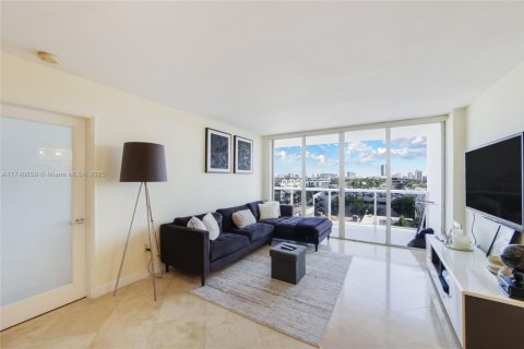 Copropriété à vendre à Miami Beach, Floride: 2 chambres, 117.99 m2 № 1812285 - photo 5