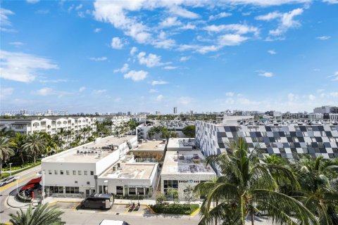 Copropriété à vendre à Miami Beach, Floride: 2 chambres, 117.99 m2 № 1812285 - photo 21