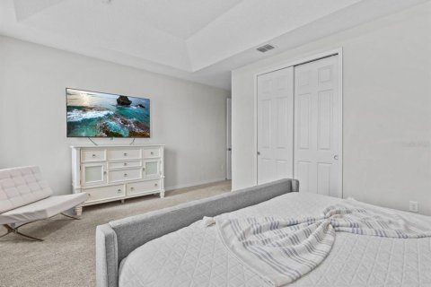 Casa en venta en Kissimmee, Florida, 7 dormitorios, 328.22 m2 № 1734018 - foto 20