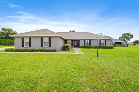 House in Ocala, Florida 4 bedrooms, 173.45 sq.m. № 1904975 - photo 2