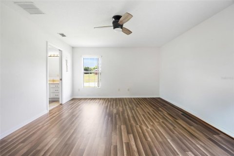 House in Ocala, Florida 4 bedrooms, 173.45 sq.m. № 1904975 - photo 12