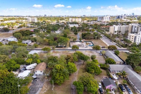 Land in Pompano Beach, Florida № 2027178 - photo 5