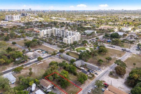 Land in Pompano Beach, Florida № 2027178 - photo 6