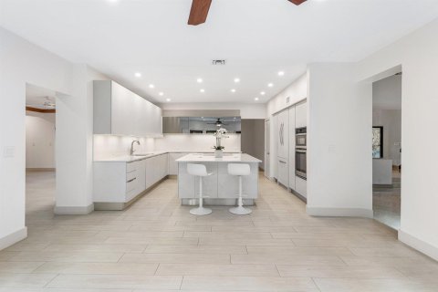 Villa ou maison à vendre à Boca Raton, Floride: 4 chambres, 465.53 m2 № 2077706 - photo 18