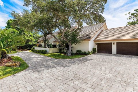Villa ou maison à vendre à Boca Raton, Floride: 4 chambres, 465.53 m2 № 2077706 - photo 2