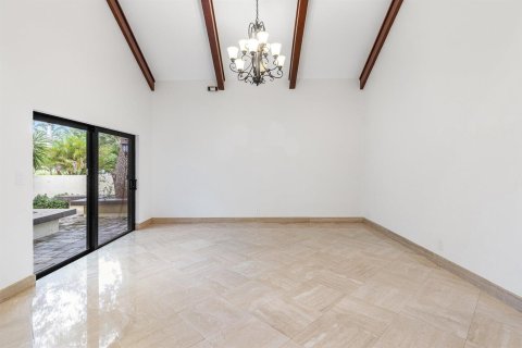 Villa ou maison à vendre à Boca Raton, Floride: 4 chambres, 465.53 m2 № 2077706 - photo 16