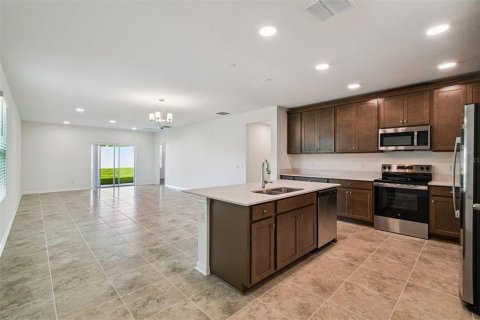 Casa en venta en Hudson, Florida, 4 dormitorios, 276.85 m2 № 1657168 - foto 6