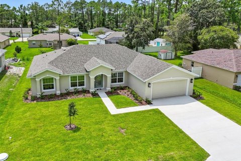 House in Palm Coast, Florida 3 bedrooms, 205.13 sq.m. № 1765685 - photo 5