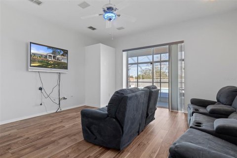 Villa ou maison à vendre à Spring Hill, Floride: 6 chambres, 418.15 m2 № 1523724 - photo 27