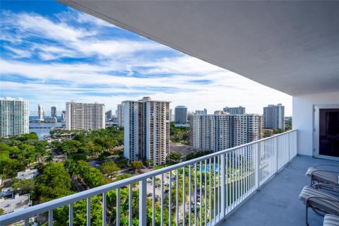 Copropriété à vendre à Aventura, Floride: 2 chambres, 198.07 m2 № 2249108 - photo 5